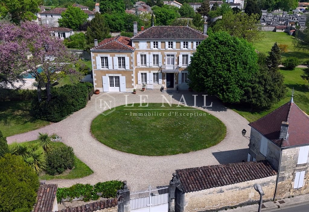 Maison à vendre, 350m², Jarnac
