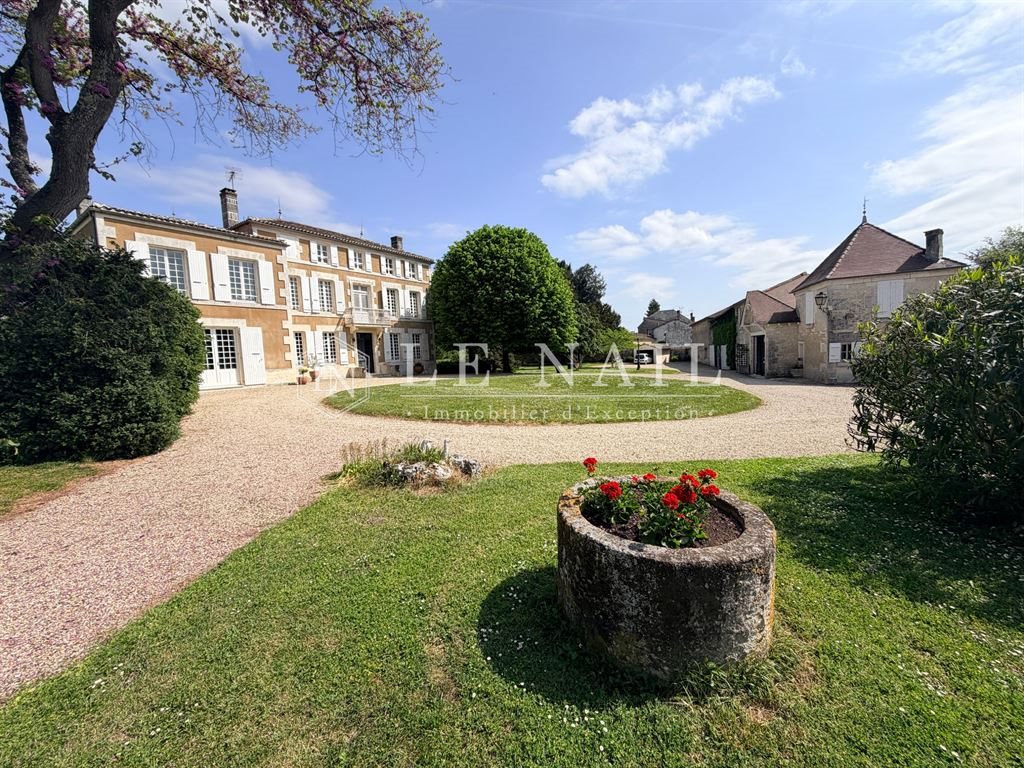 Maison à vendre, 350m², Jarnac