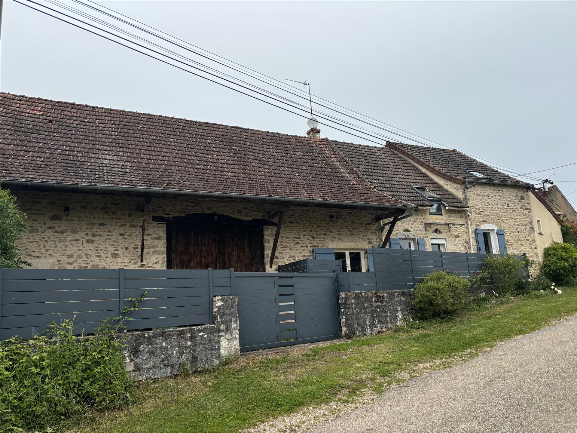 5 pièces 140 m² · à Marcilly-lès-Buxy · 140 m² · 246 000 €