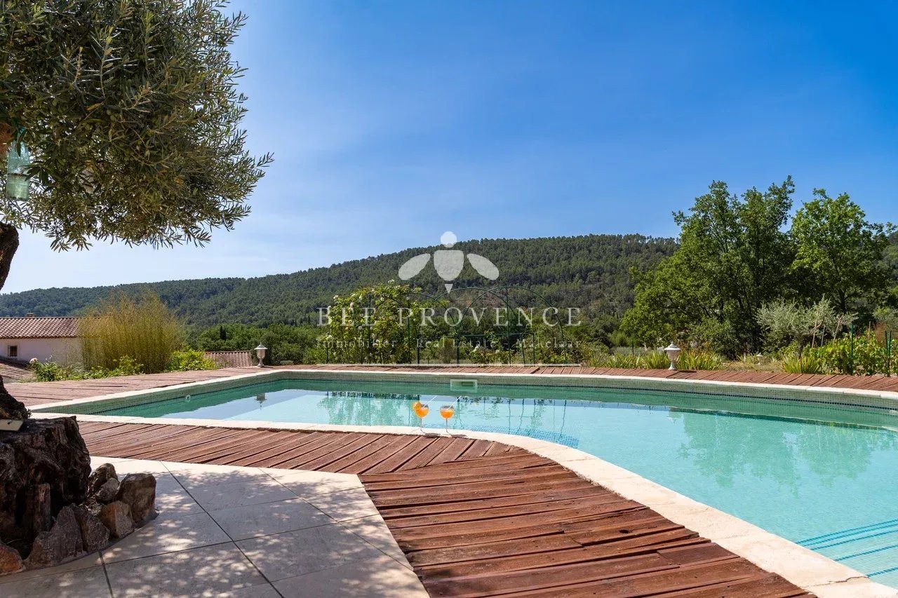 Maison à vendre, 133m², Salernes
