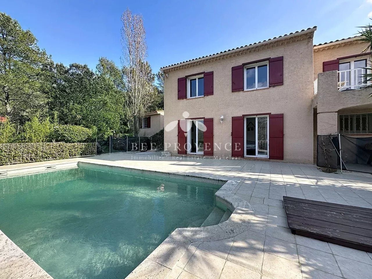 Maison à vendre, 160m², Solliès-Toucas
