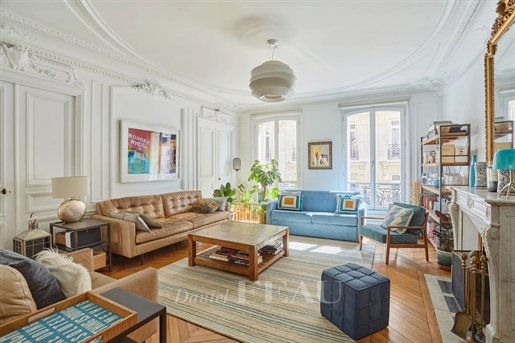 5 pièces 163 m² · à Paris 6ème · 163 m² · 3 245 000 €