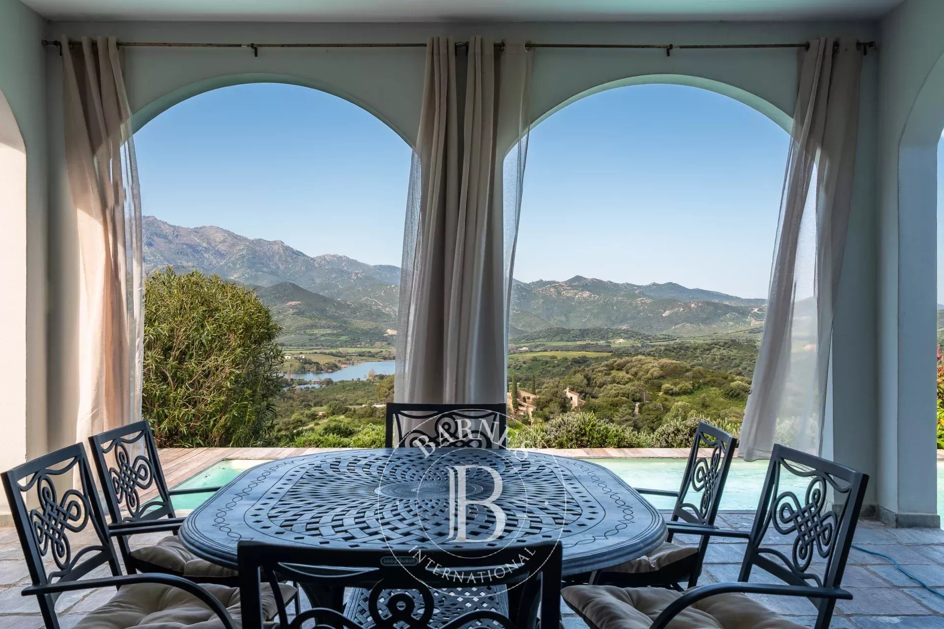 Maison à vendre, 310m², Saint-Florent