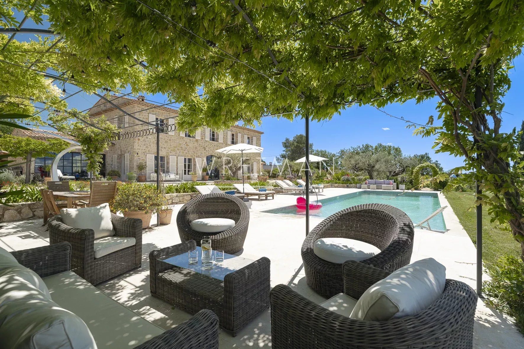 Maison à vendre, 328m², Tourrettes