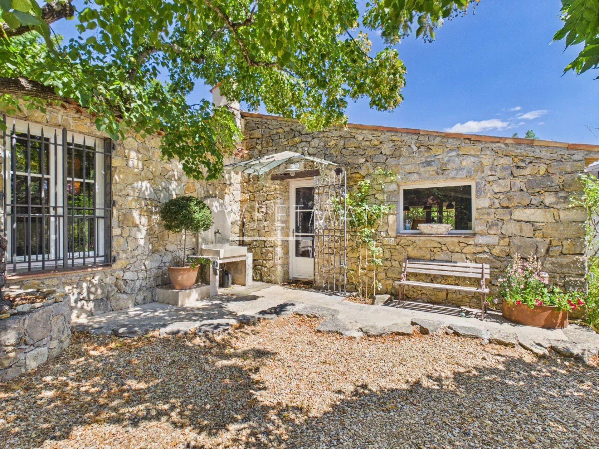 Maison à vendre, 110m², Tourrettes