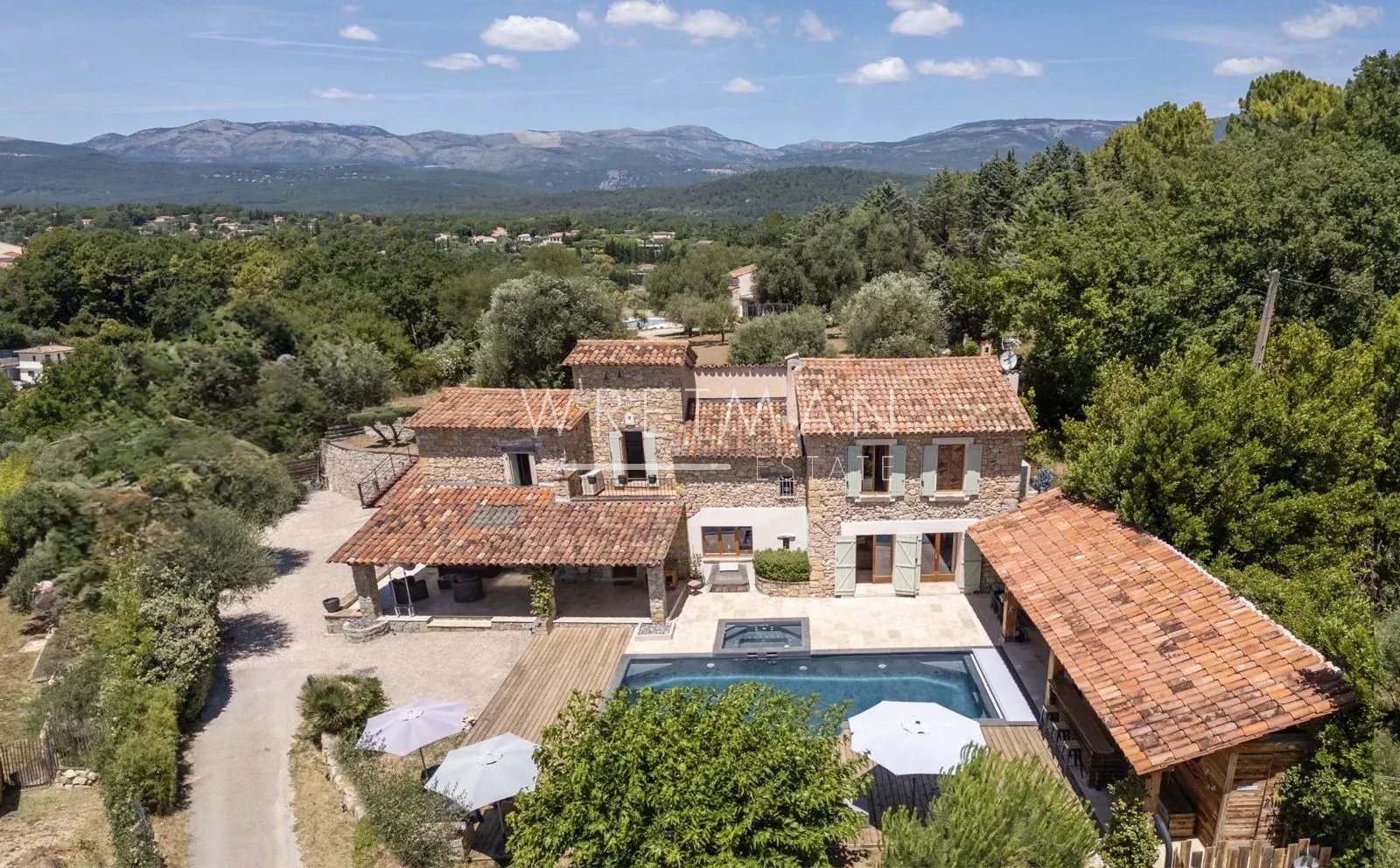 Maison à vendre, 284m², Montauroux