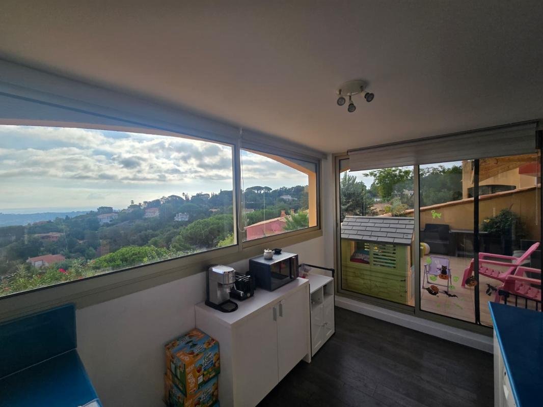 Appartement à vendre, 57m², Vallauris