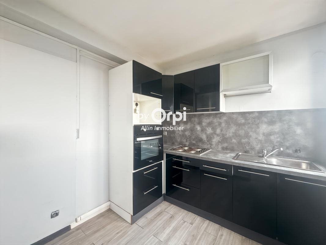 Appartement à vendre, 56m², Montluçon