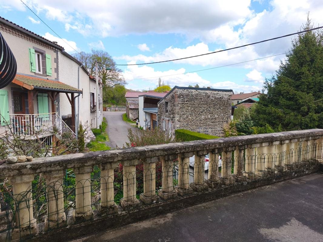 Maison à vendre, 120m², Aydat