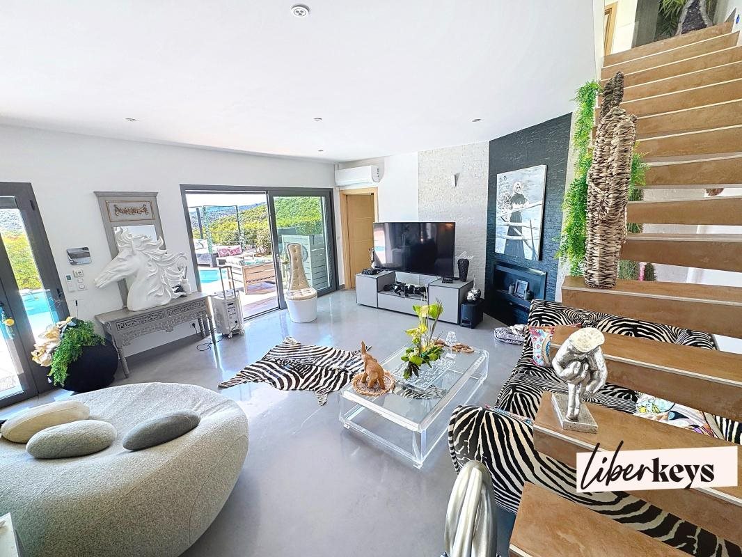 Maison à vendre, 190m², Saint-Raphaël