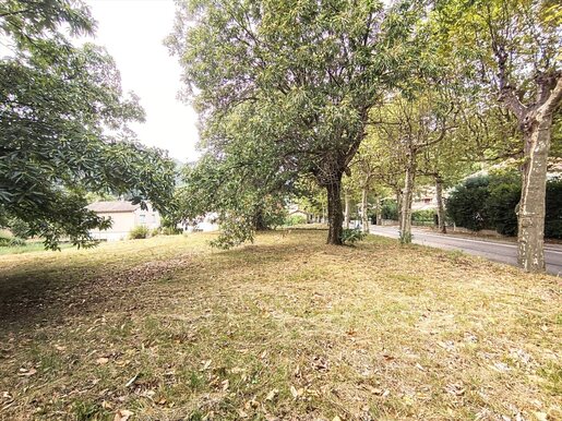 Terrain 790 m² · à Thueyts · 790 m² · 55 000 €