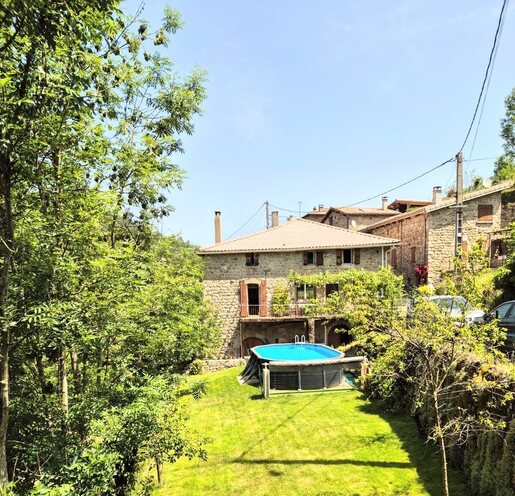 9 pièces 158 m² · à Dornas · 158 m² · 265 000 €