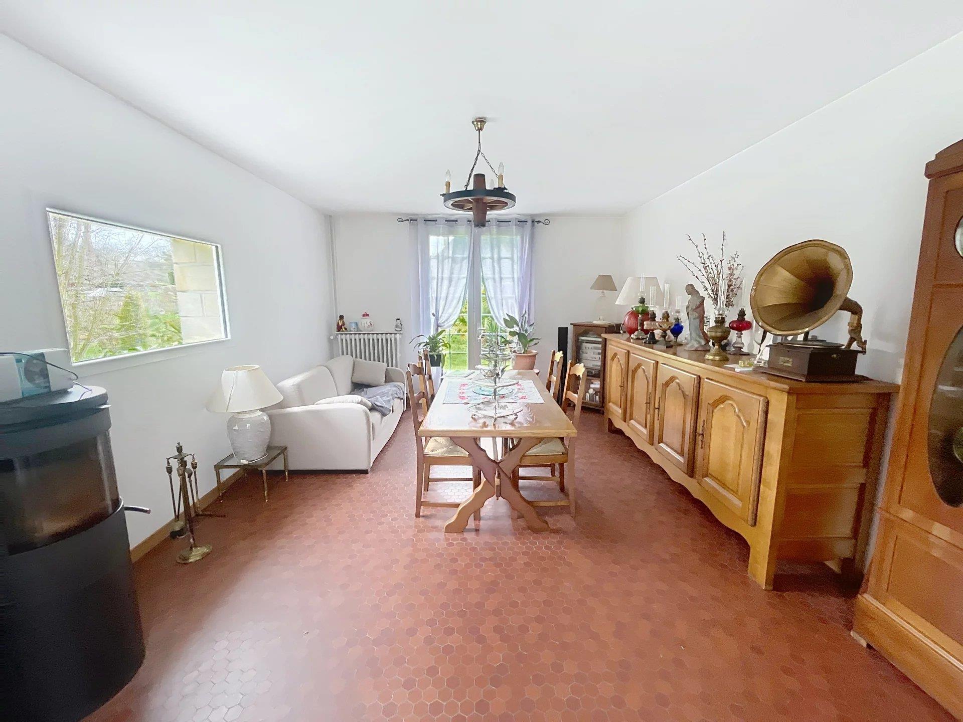 Maison à vendre, 313m², Chamouille