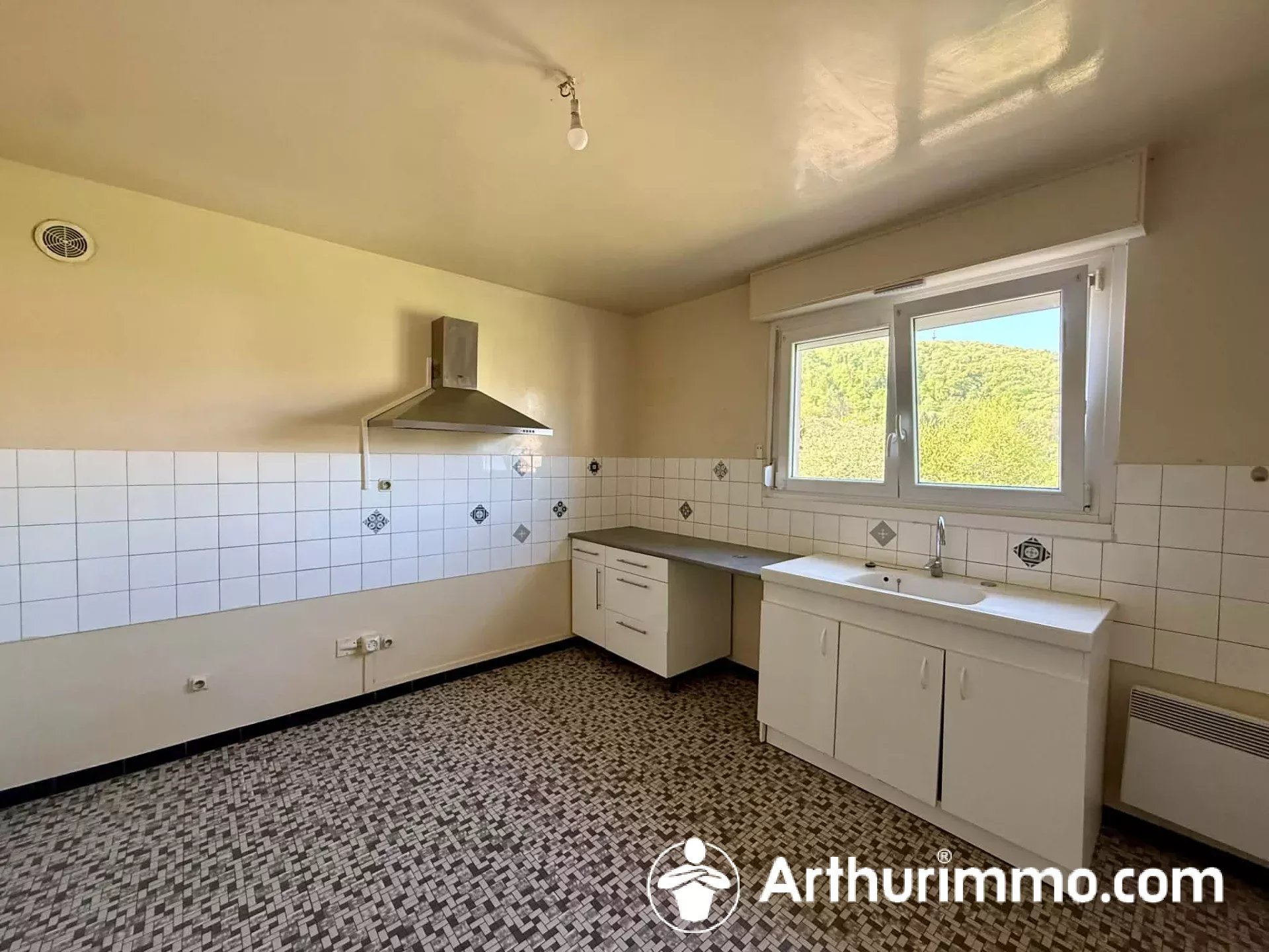 Appartement à louer, 73m², Bart
