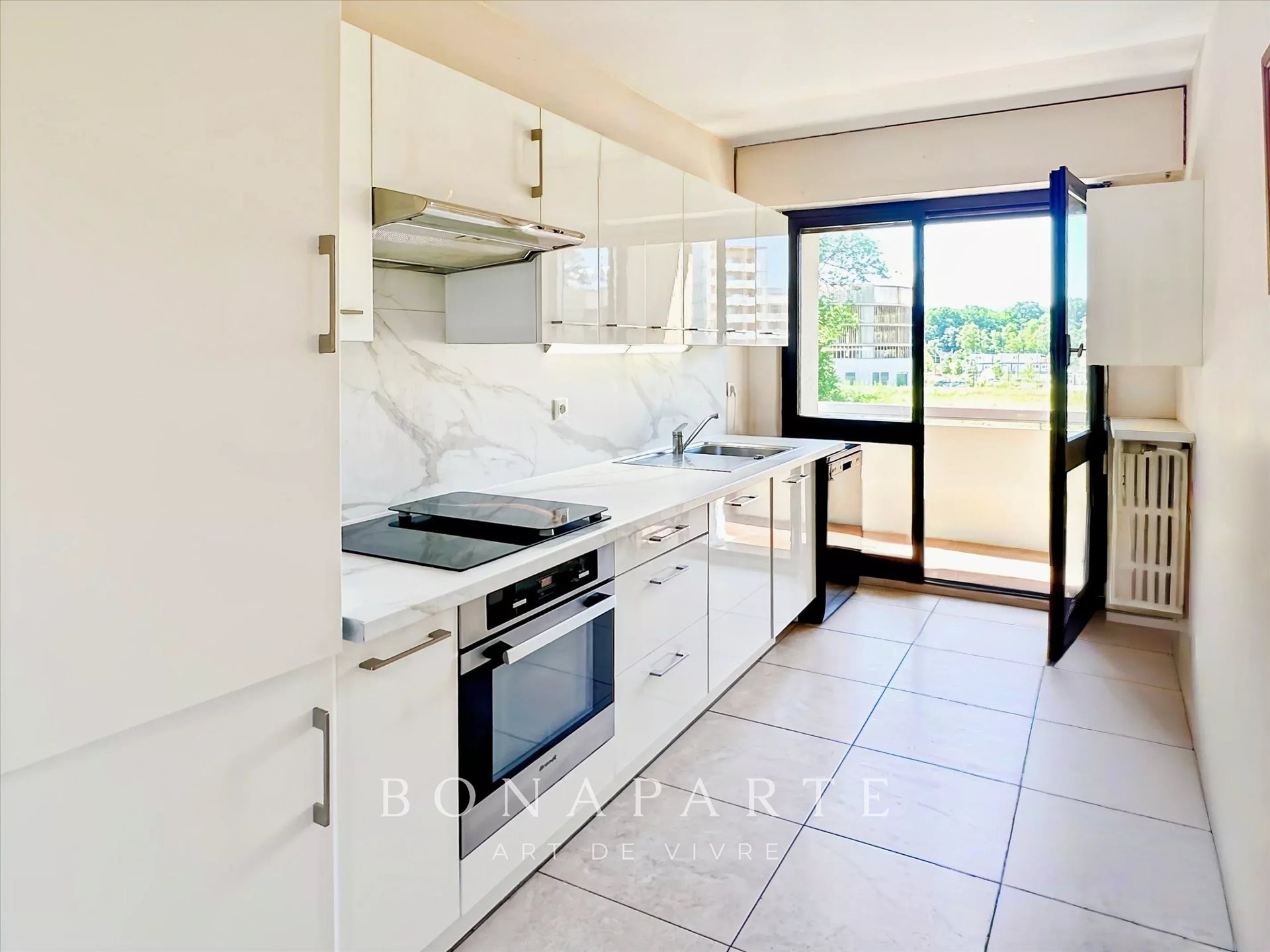 Appartement à vendre, 83m², Ferney-Voltaire