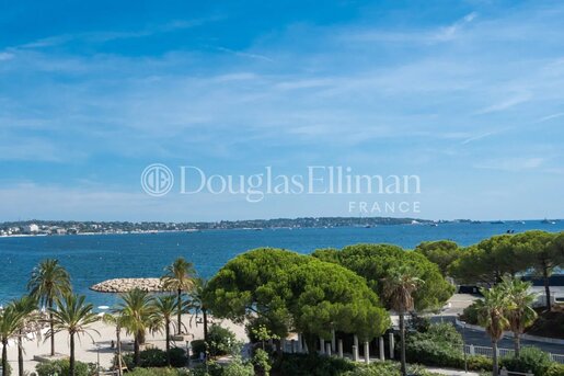 Appartement 2 pièces 49 m² · à Vallauris · 49 m² · 565 000 €