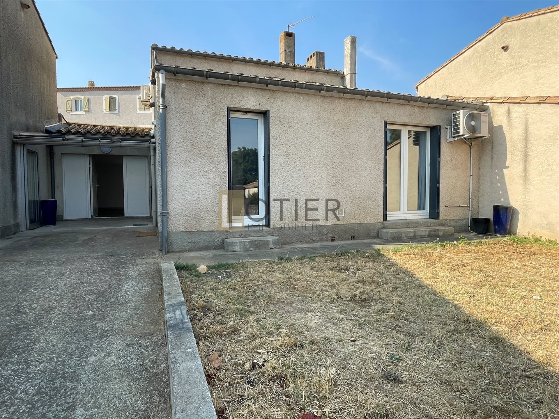 Maison à louer, 110m², Douzens
