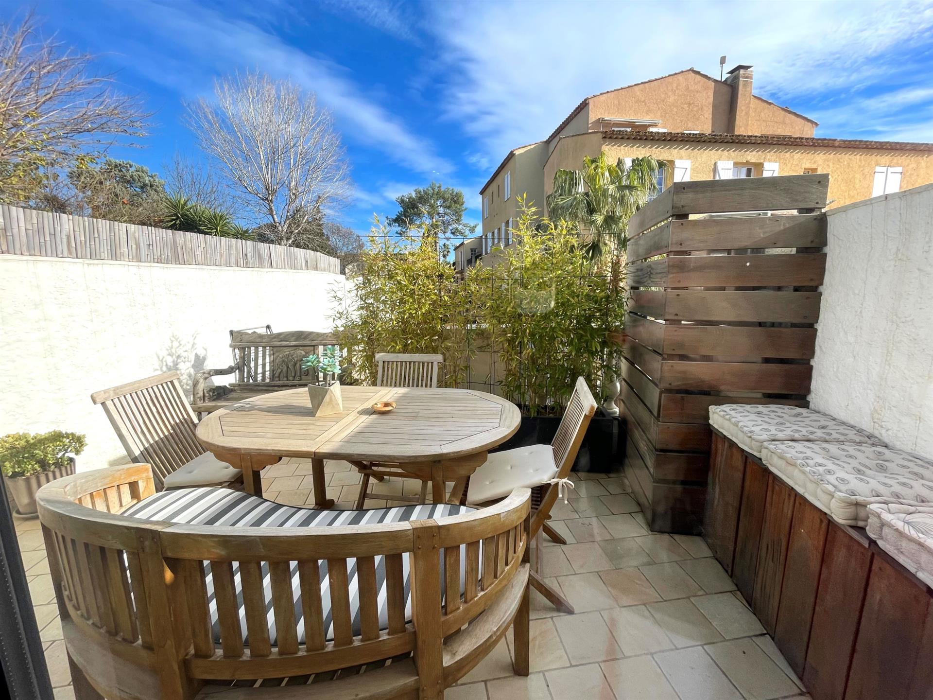 Appartement à vendre, 74m², Grimaud