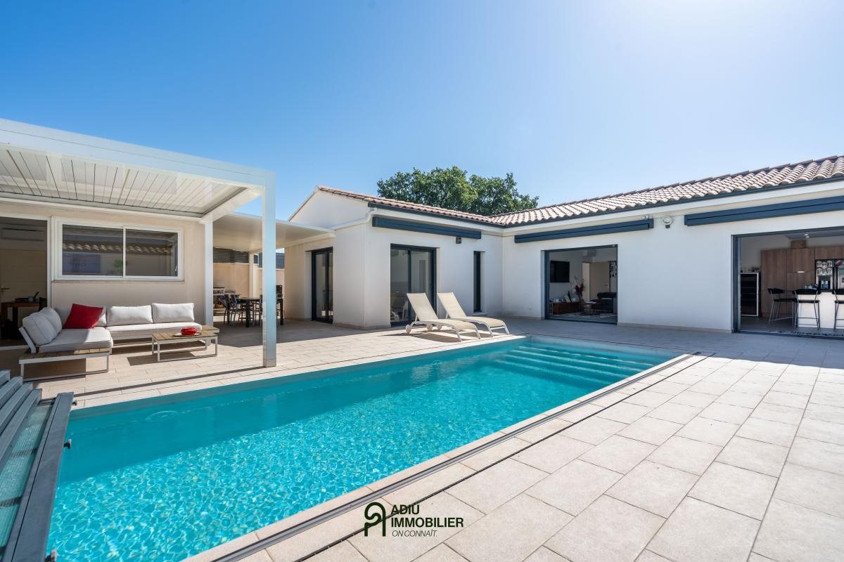 Maison à vendre, 153m², Saint-Victor-la-Coste