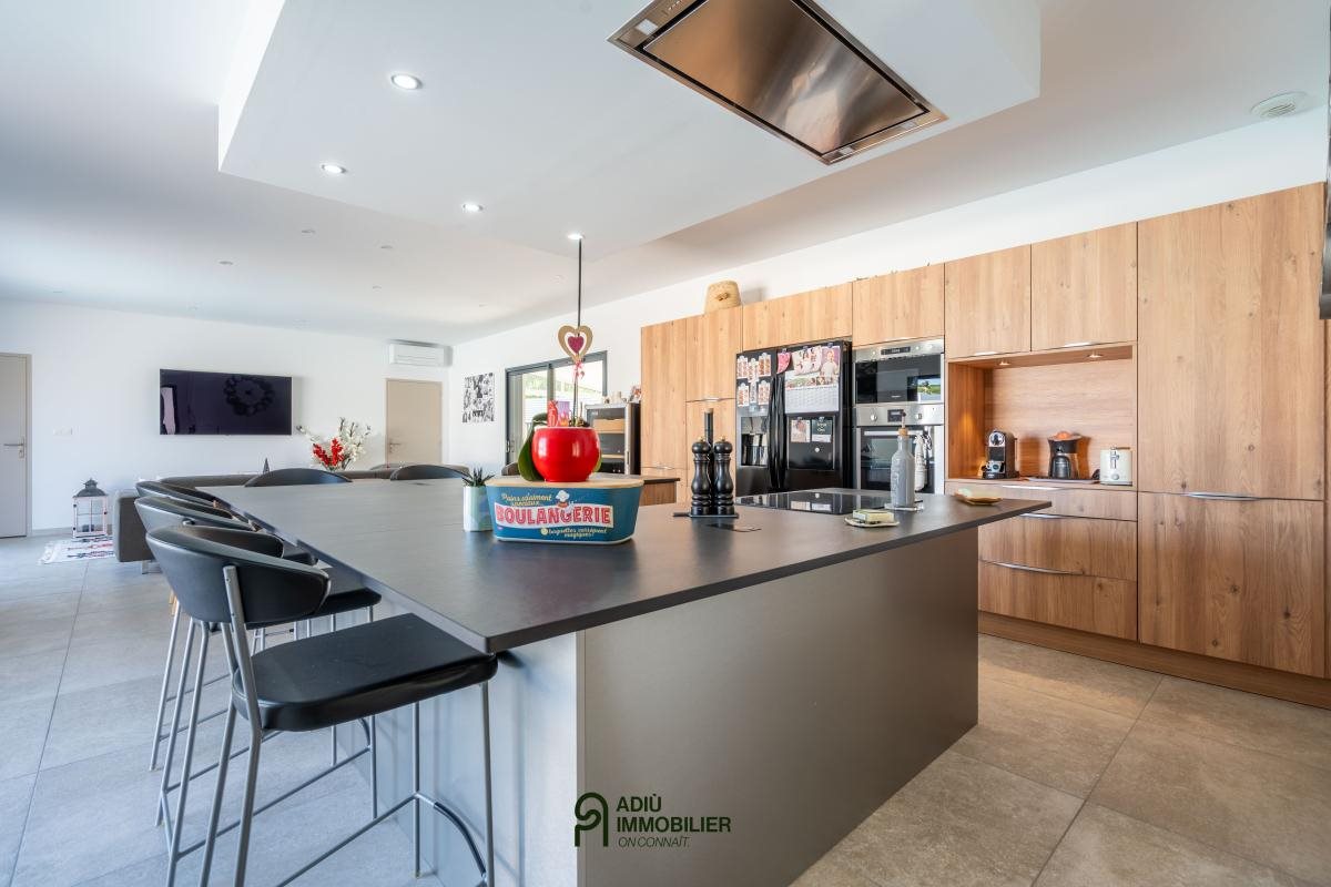 Maison à vendre, 153m², Saint-Victor-la-Coste