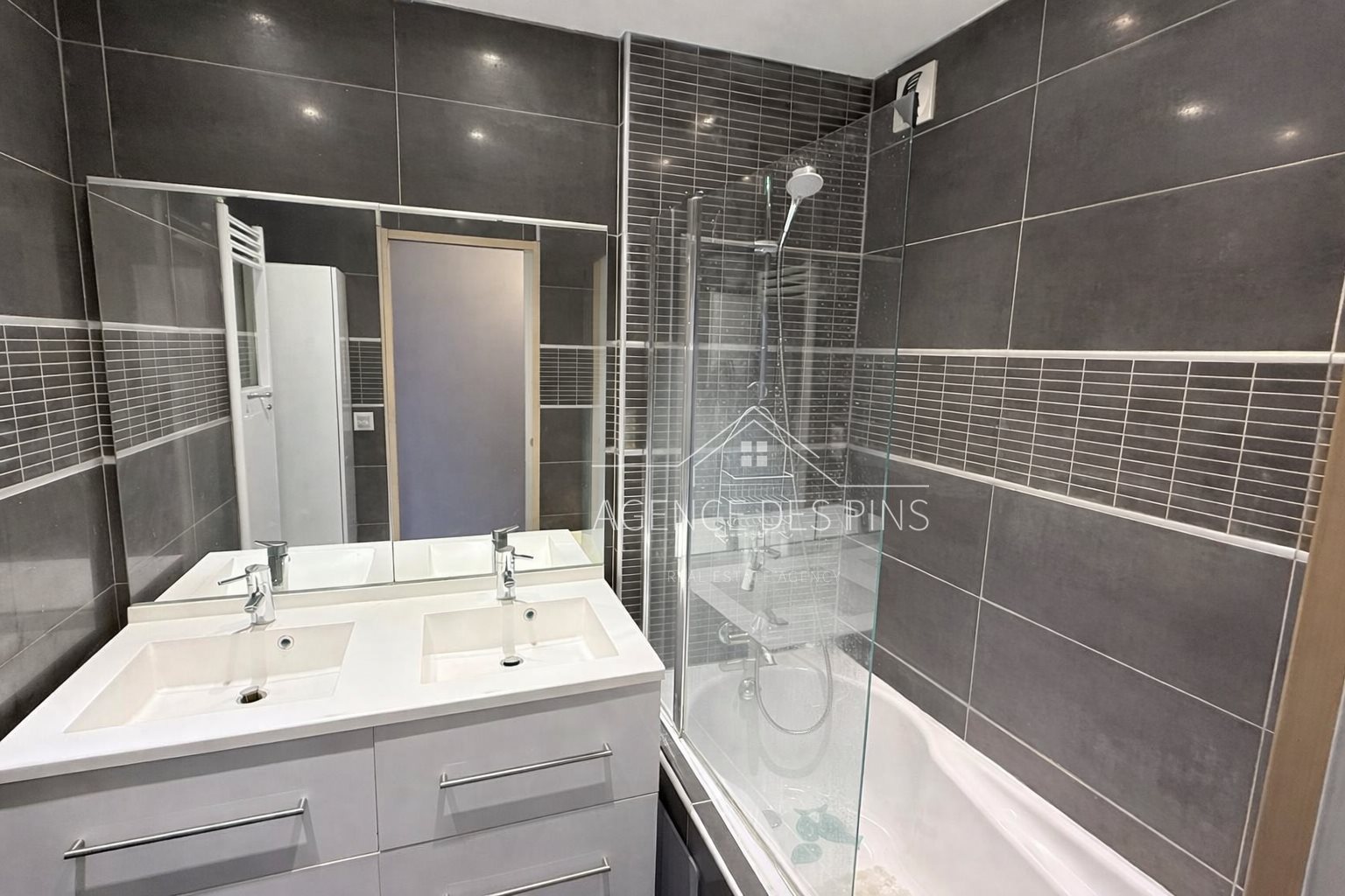Appartement à vendre, 113m², Châteauneuf-Grasse