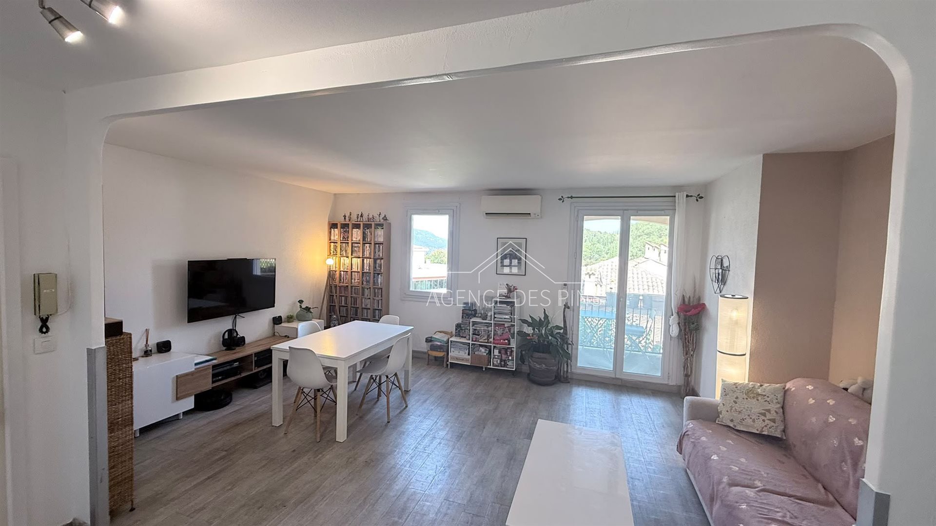 Appartement à vendre, 65m², Châteauneuf-Grasse