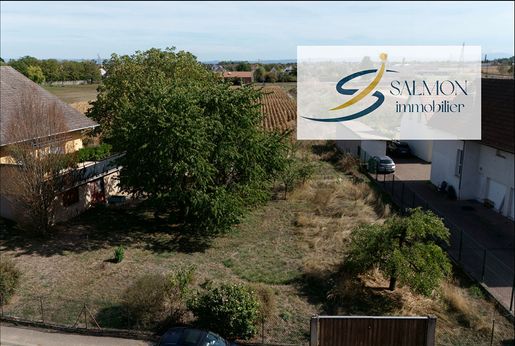 Terrain 692 m² · à Kertzfeld · 153 700 €
