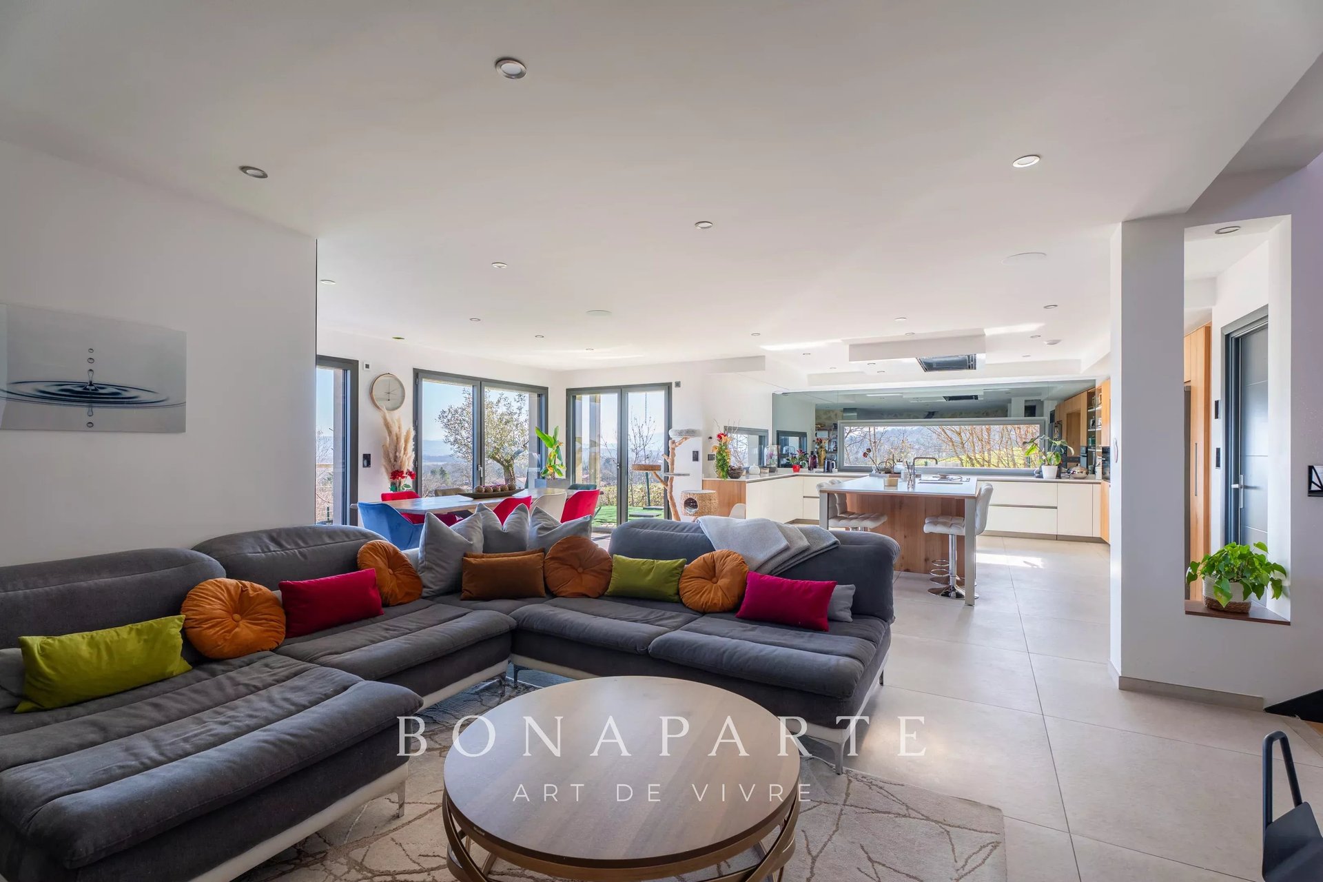 Maison à vendre, 375m², Thoiry