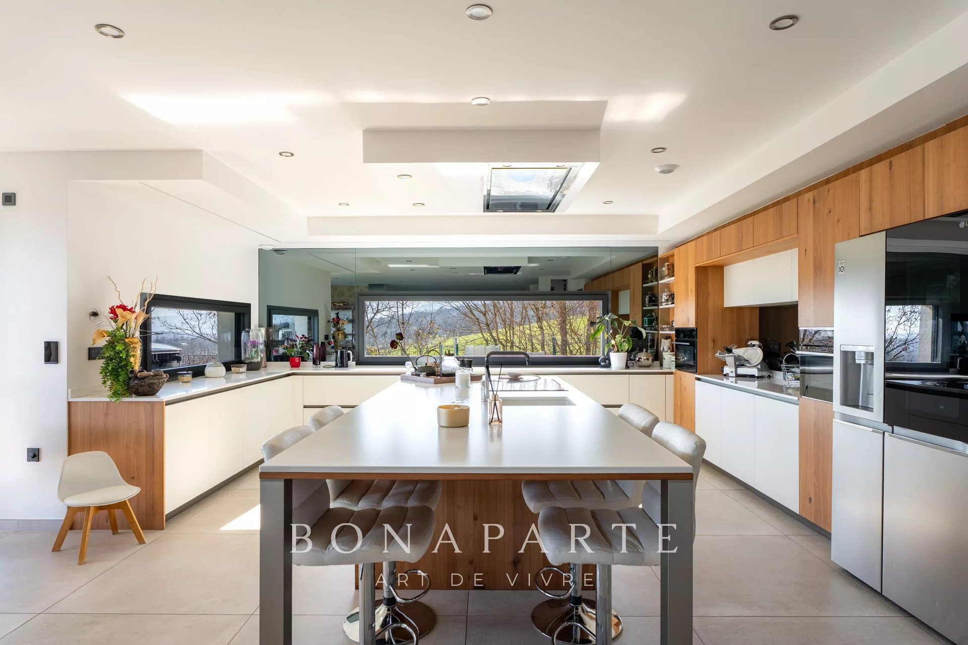 Maison à vendre, 375m², Thoiry