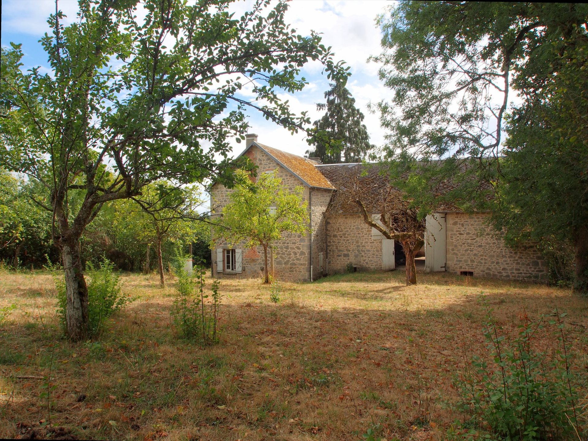 Maison à vendre, 120m², Charensat