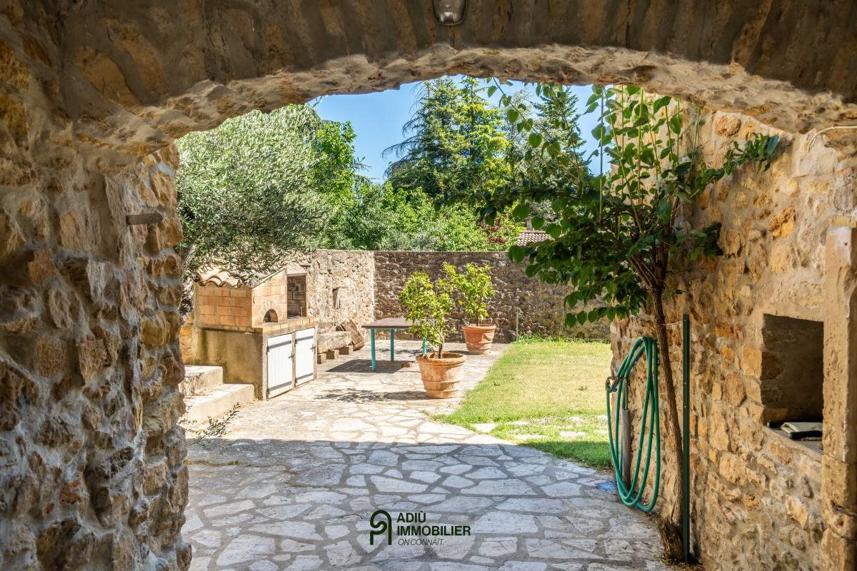 Maison à vendre, 130m², Goudargues