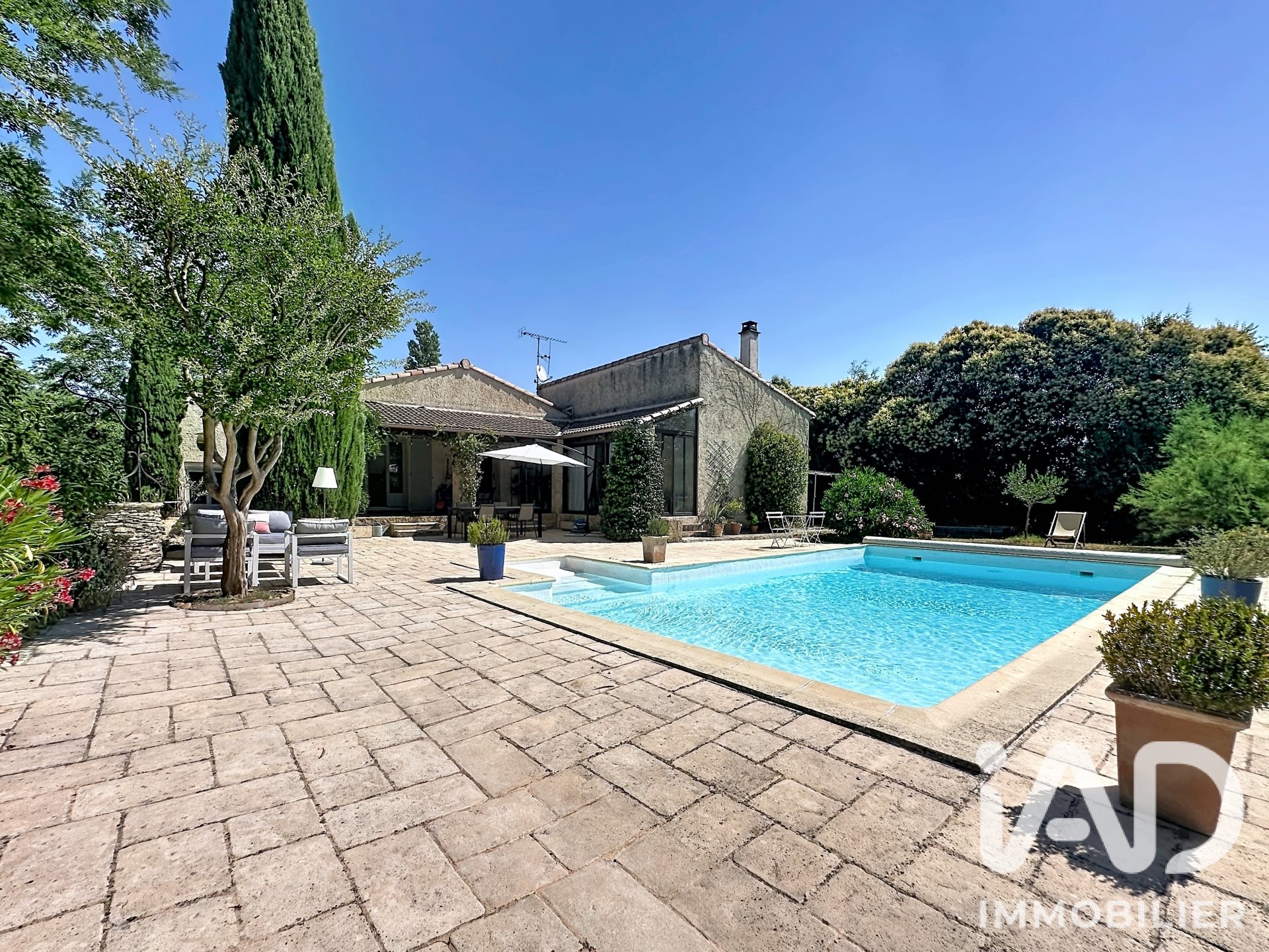 Maison à vendre, 145m², Montaren-et-Saint-Médiers