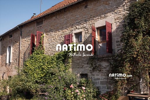 Maison 4 pièces 117 m² · à Vitteaux · 117 m² · 148 000 €