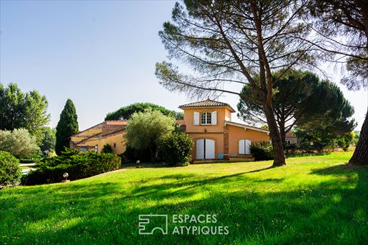 9 pièces 250 m² · à Verdun-sur-Garonne · 250 m² · 579 000 €