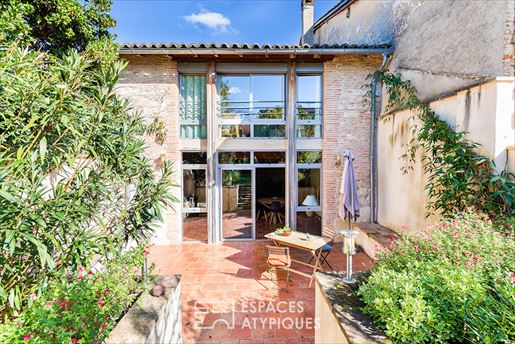 7 pièces 244 m² · à Beaumont-de-Lomagne · 244 m² · 439 000 €