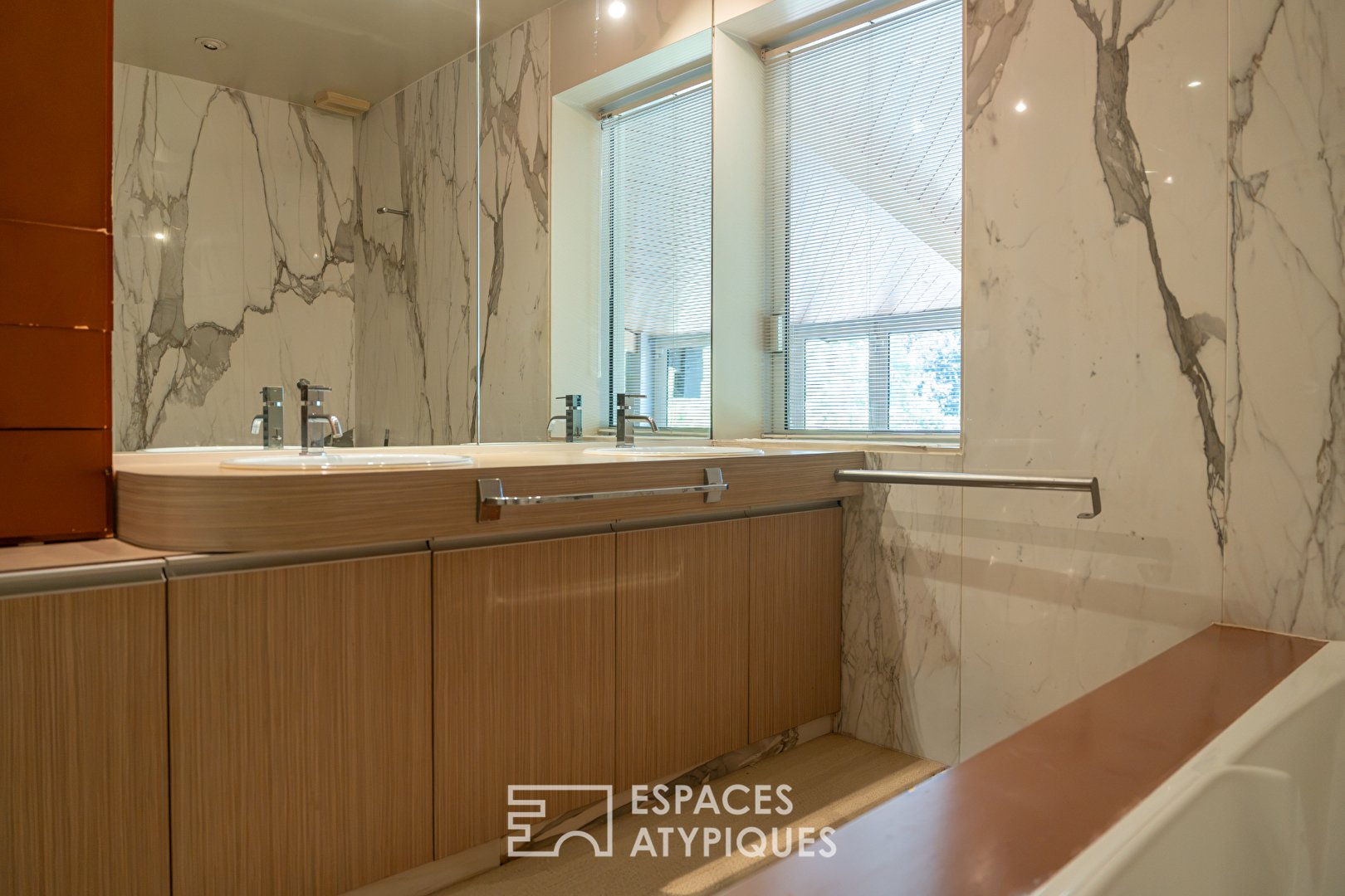 Maison à vendre, 325m², Beaumont-de-Lomagne