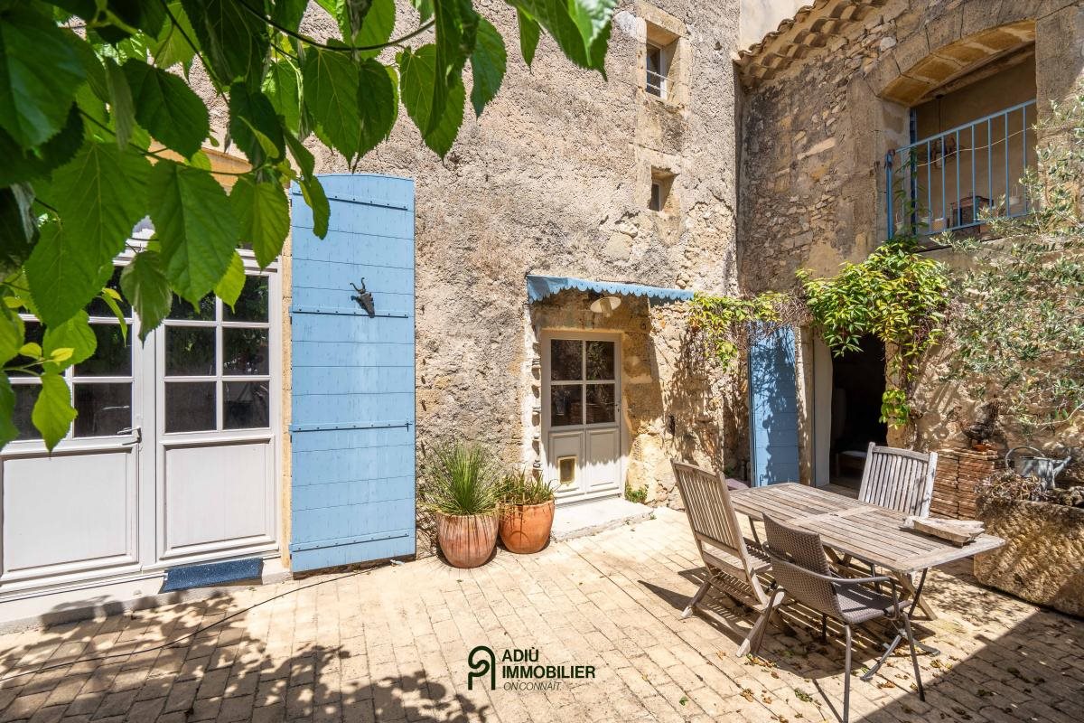 Maison à vendre, 270m², Collias