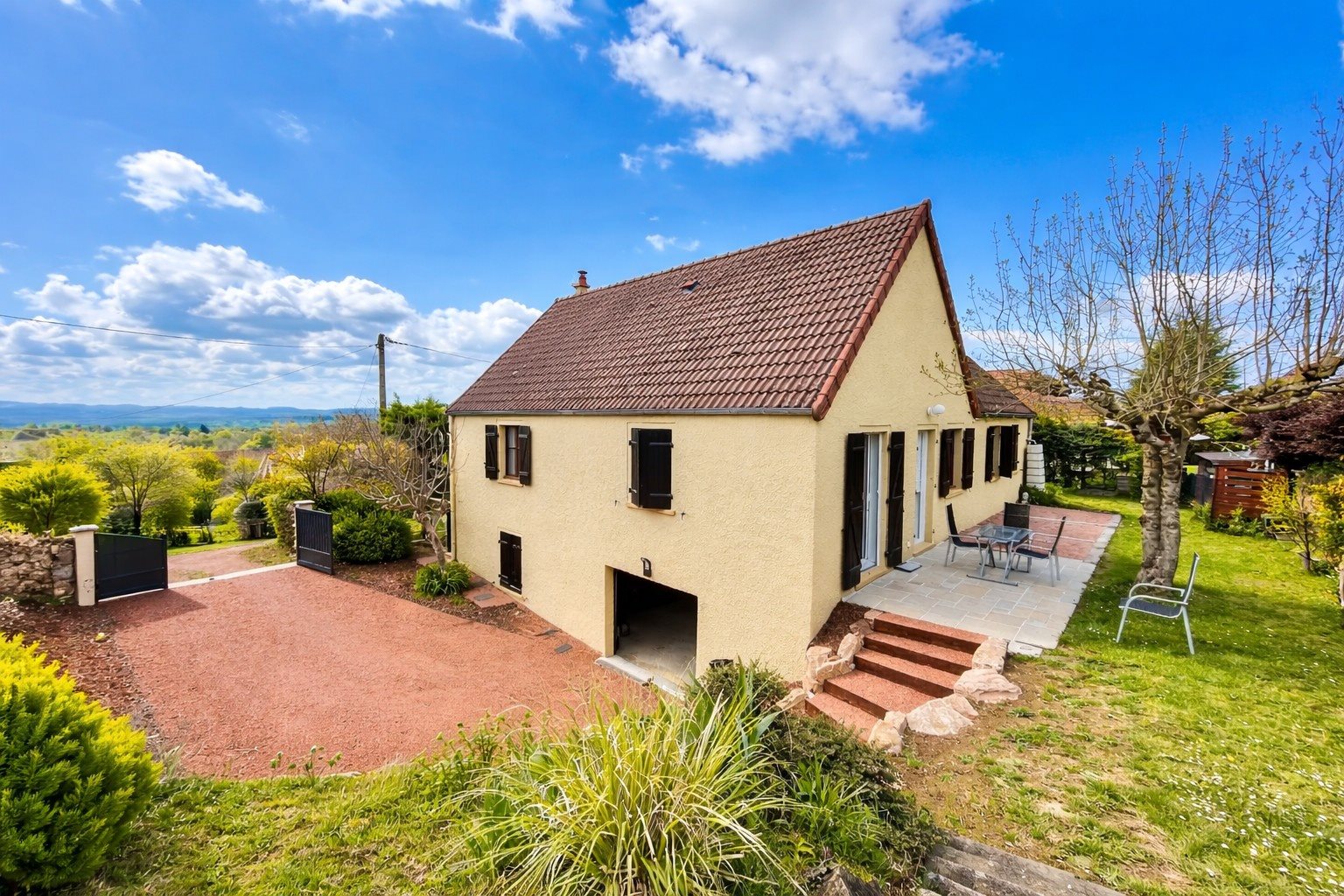 Maison à vendre, 113m², Semur-en-Brionnais