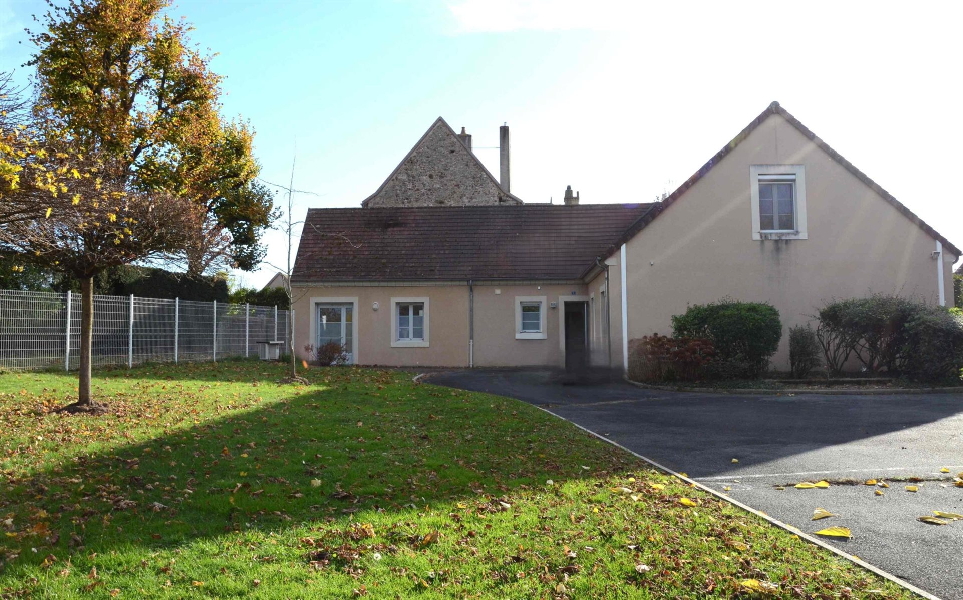 Maison à vendre, 223m², Bourbon-Lancy
