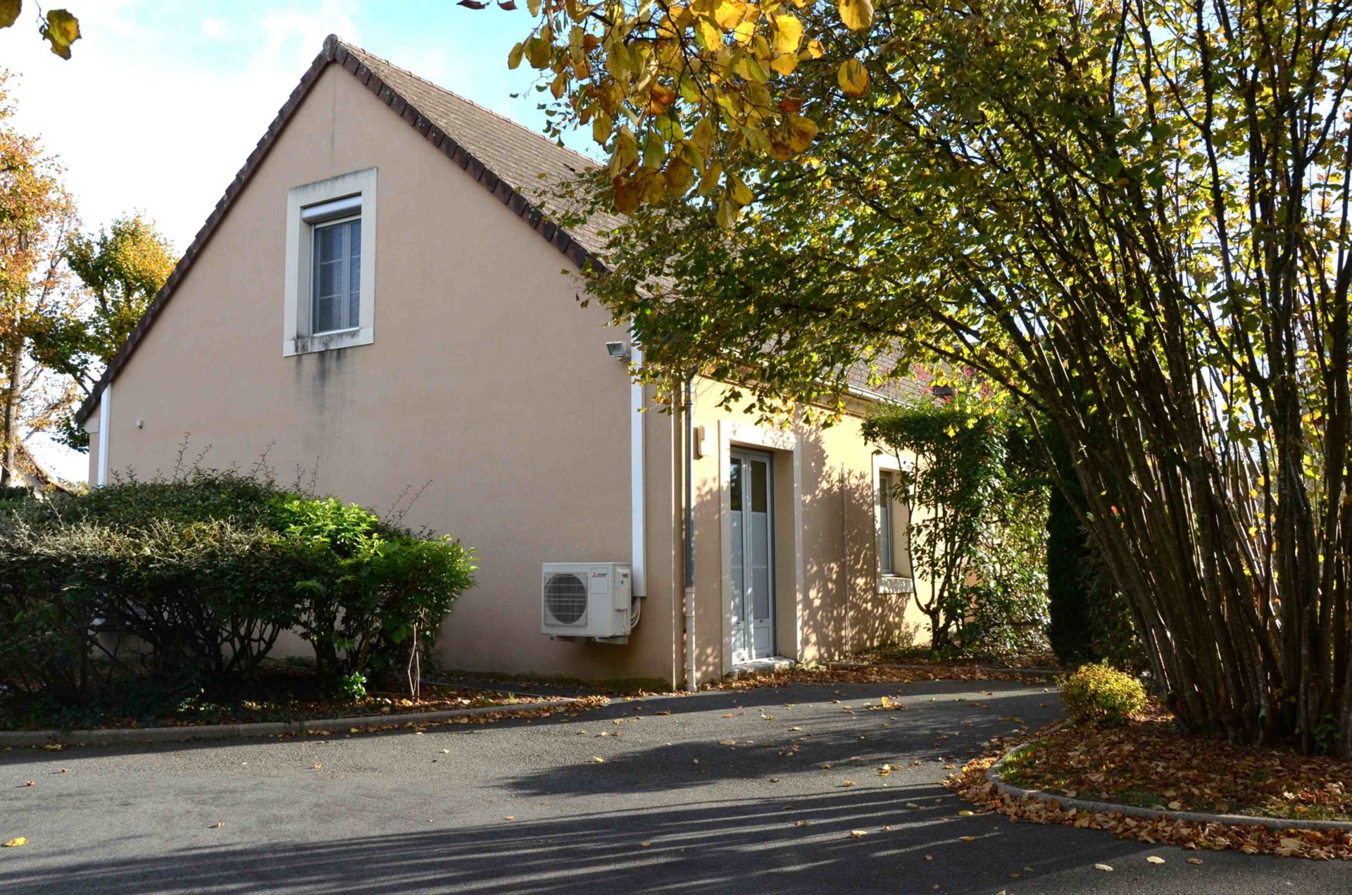 Maison à vendre, 223m², Bourbon-Lancy