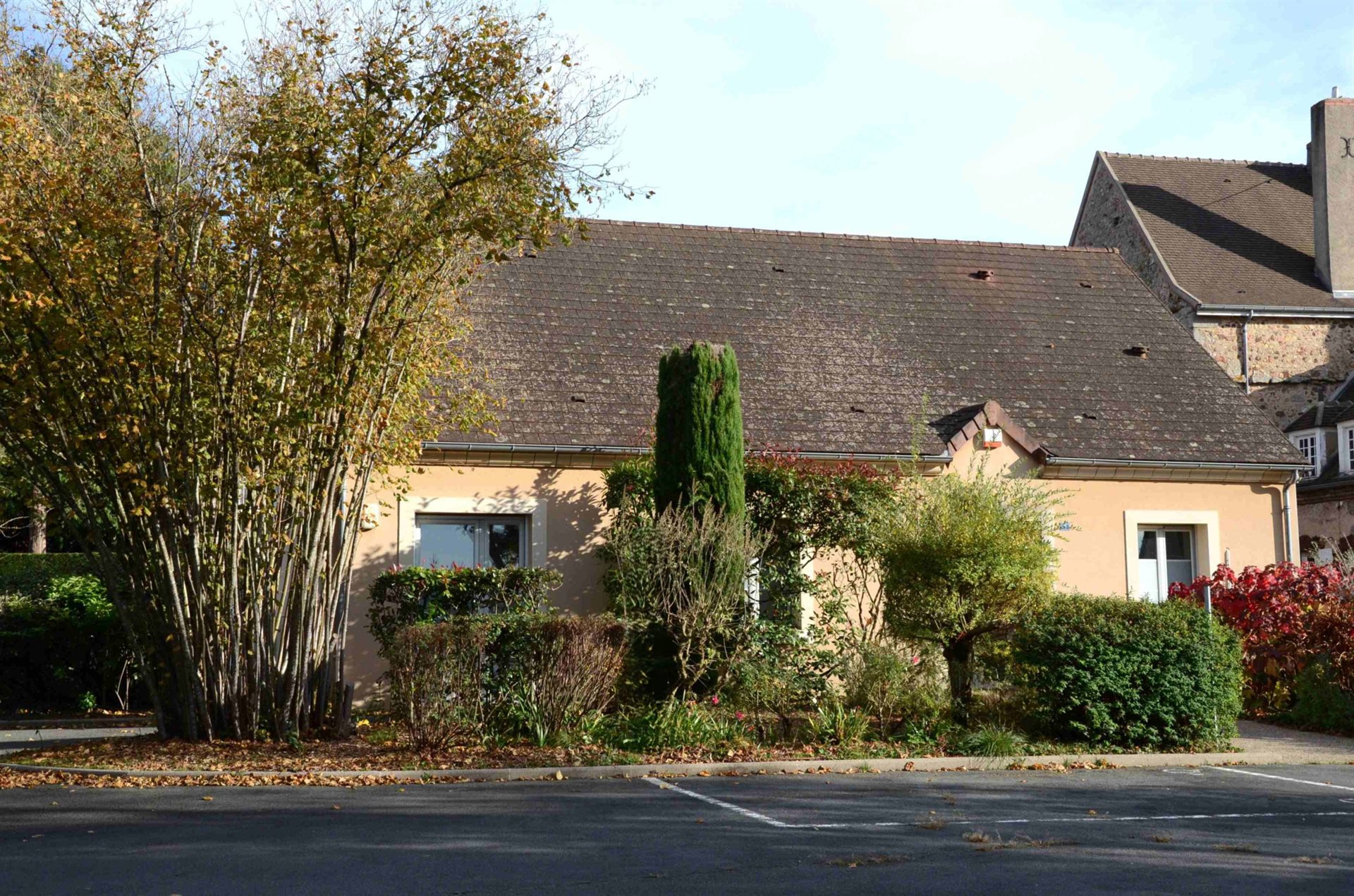 Maison à vendre, 223m², Bourbon-Lancy