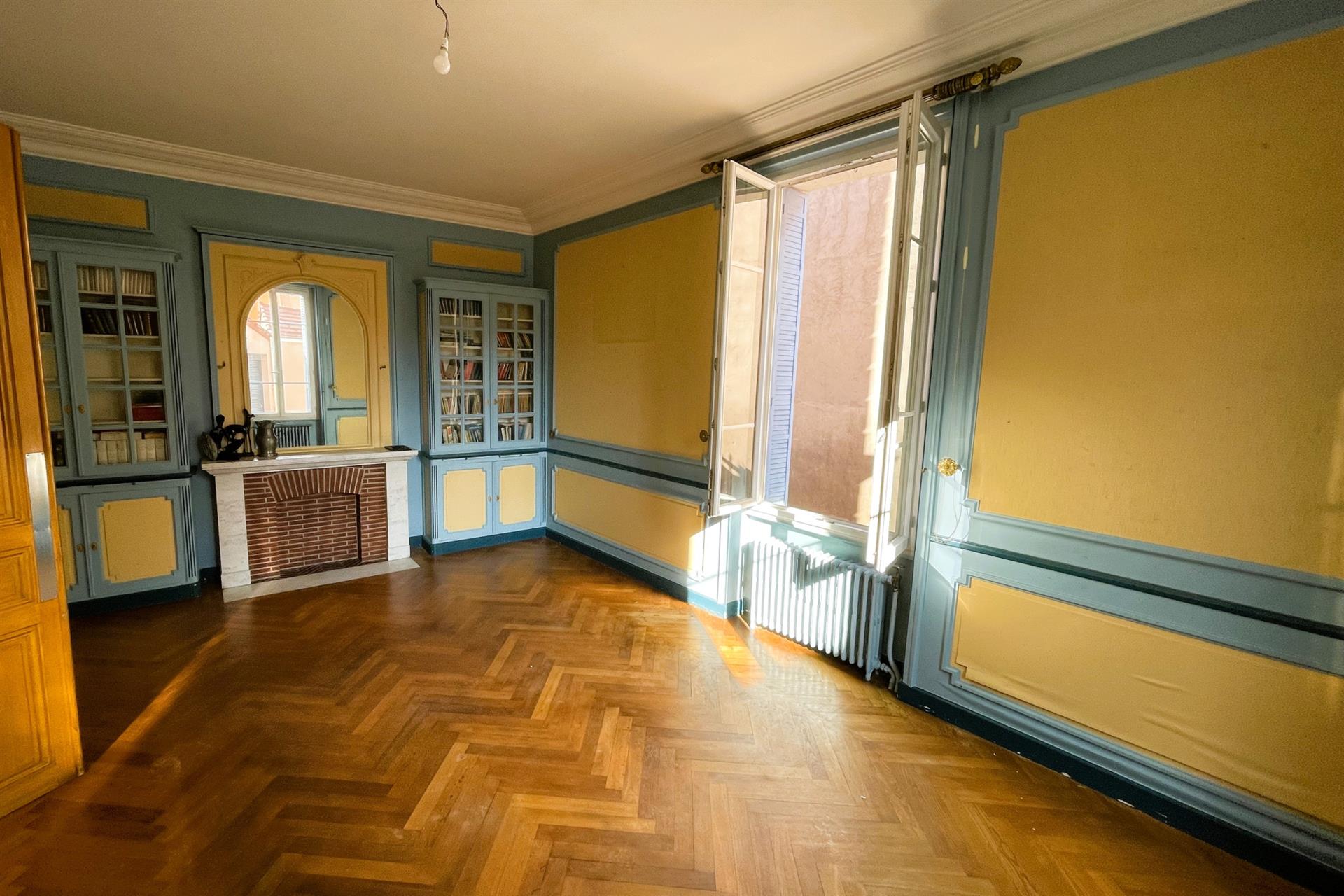 Maison à vendre, 345m², Digoin