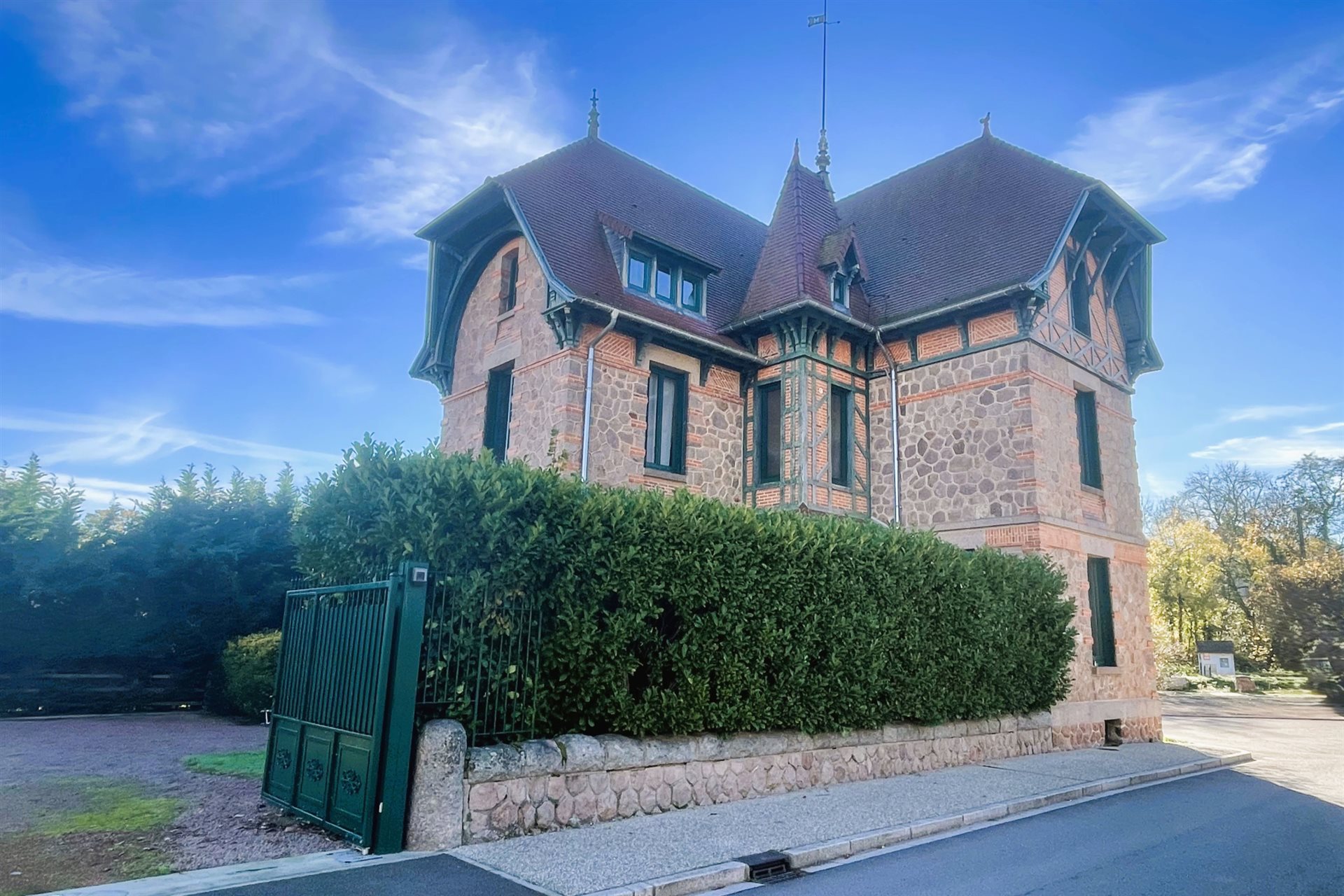 Maison à vendre, 200m², Le Donjon