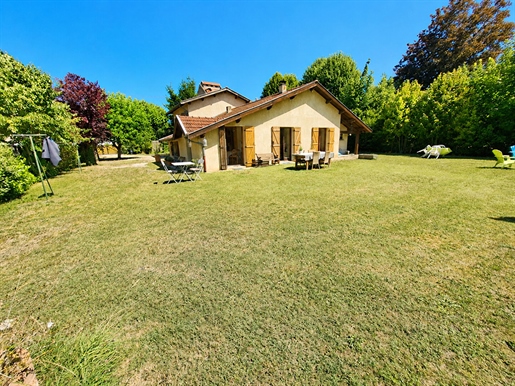 Maison 7 pièces 149 m² · à Beaurepaire · 149 m² · 270 000 €
