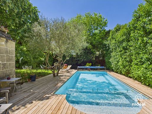 15 pièces 295 m² · à Sommières · 295 m² · 750 000 €