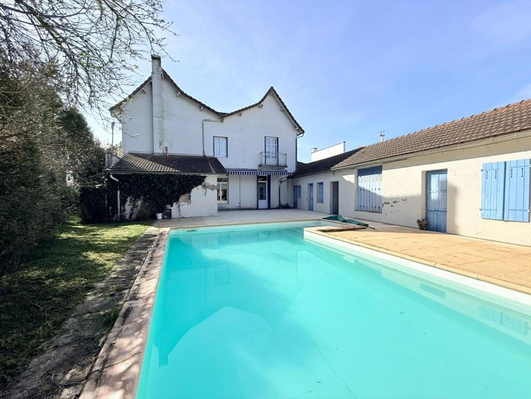 Maison à vendre, 250m², Vic-en-Bigorre