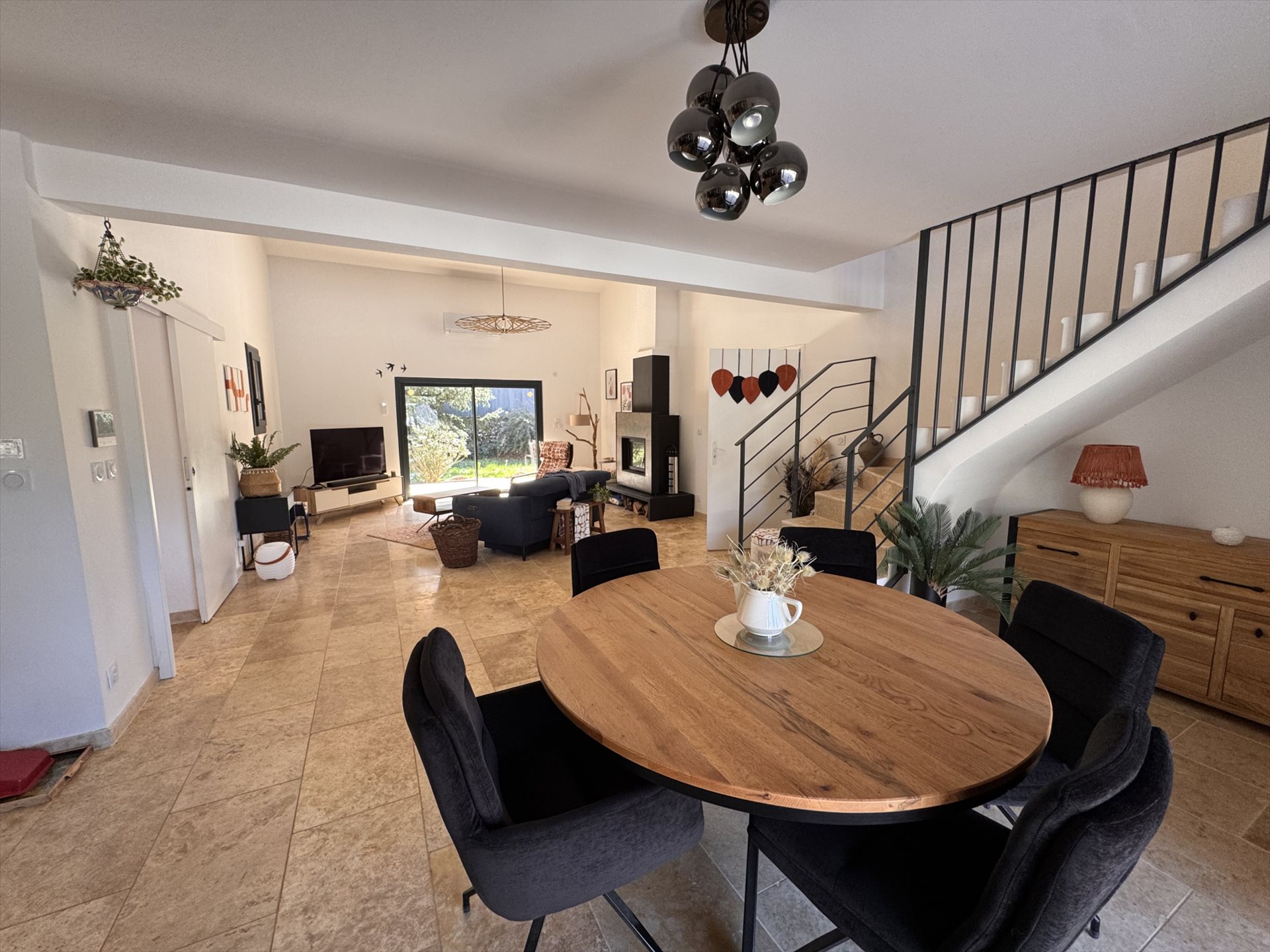 Maison à vendre, 170m², Saint-Maximin-la-Sainte-Baume