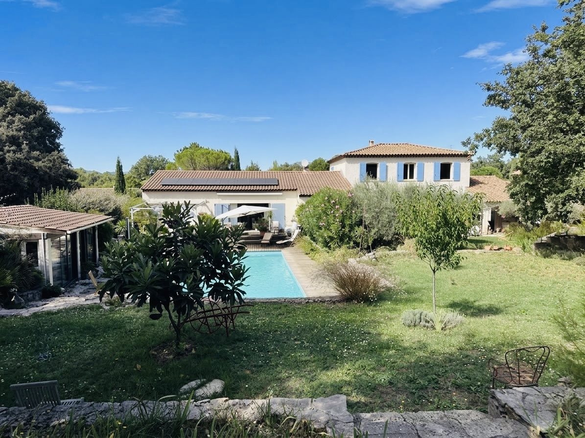 Maison à vendre, 261m², Néoules