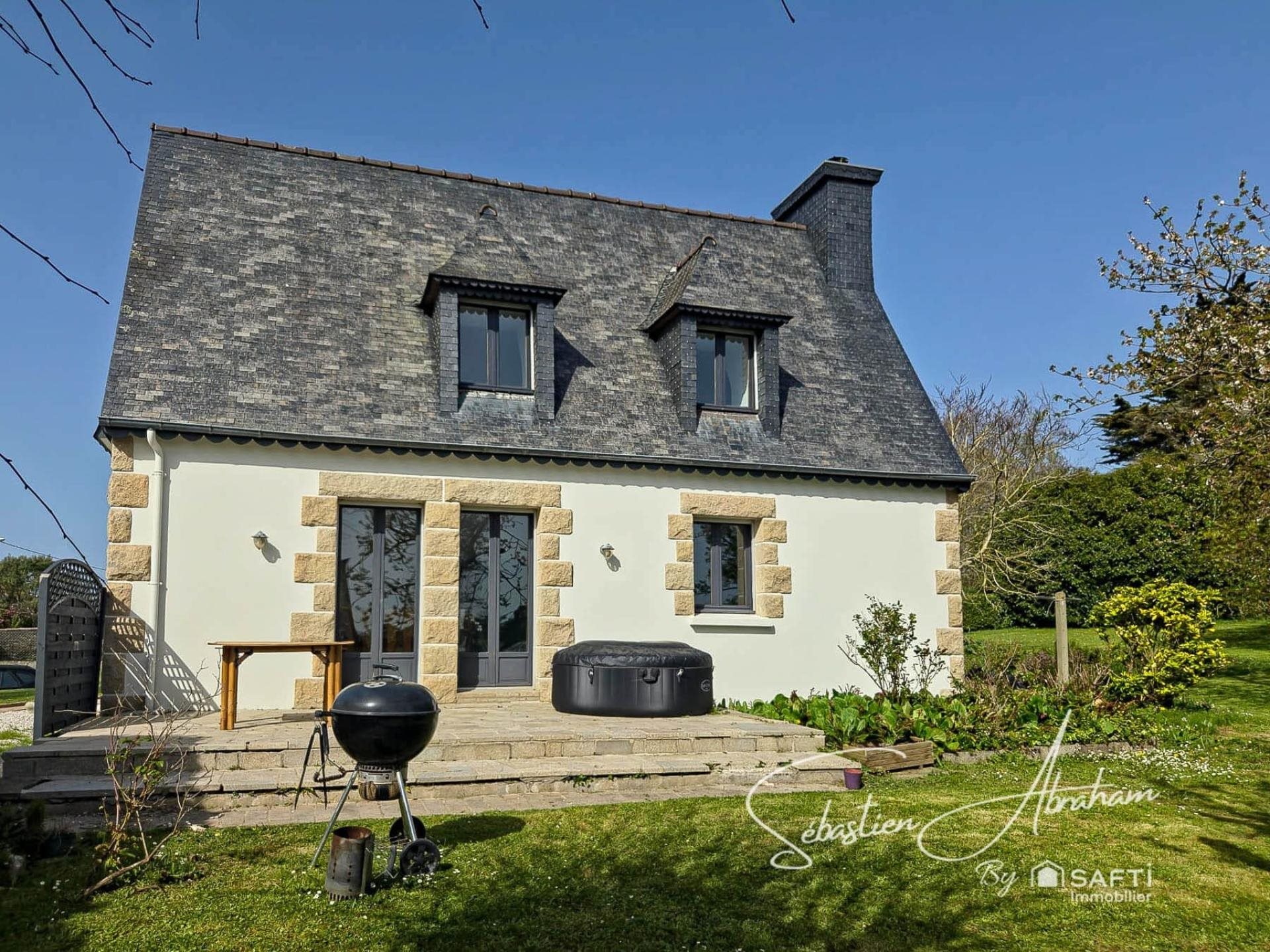 Maison à vendre, 164m², Plestin-les-Grèves