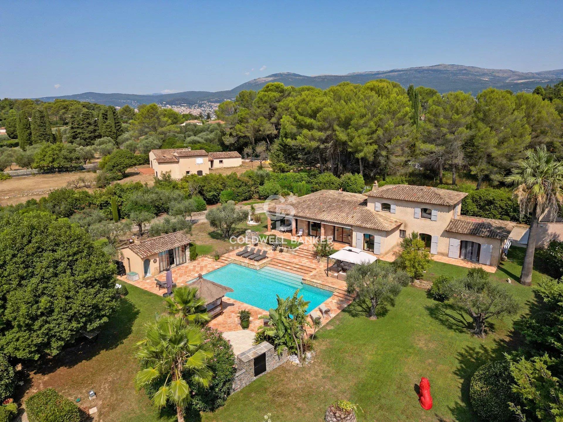 Maison à vendre, 278m², Mougins